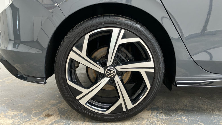Volkswagen Golf 1.5 TSI R-Line 5dr Petrol Hatchback